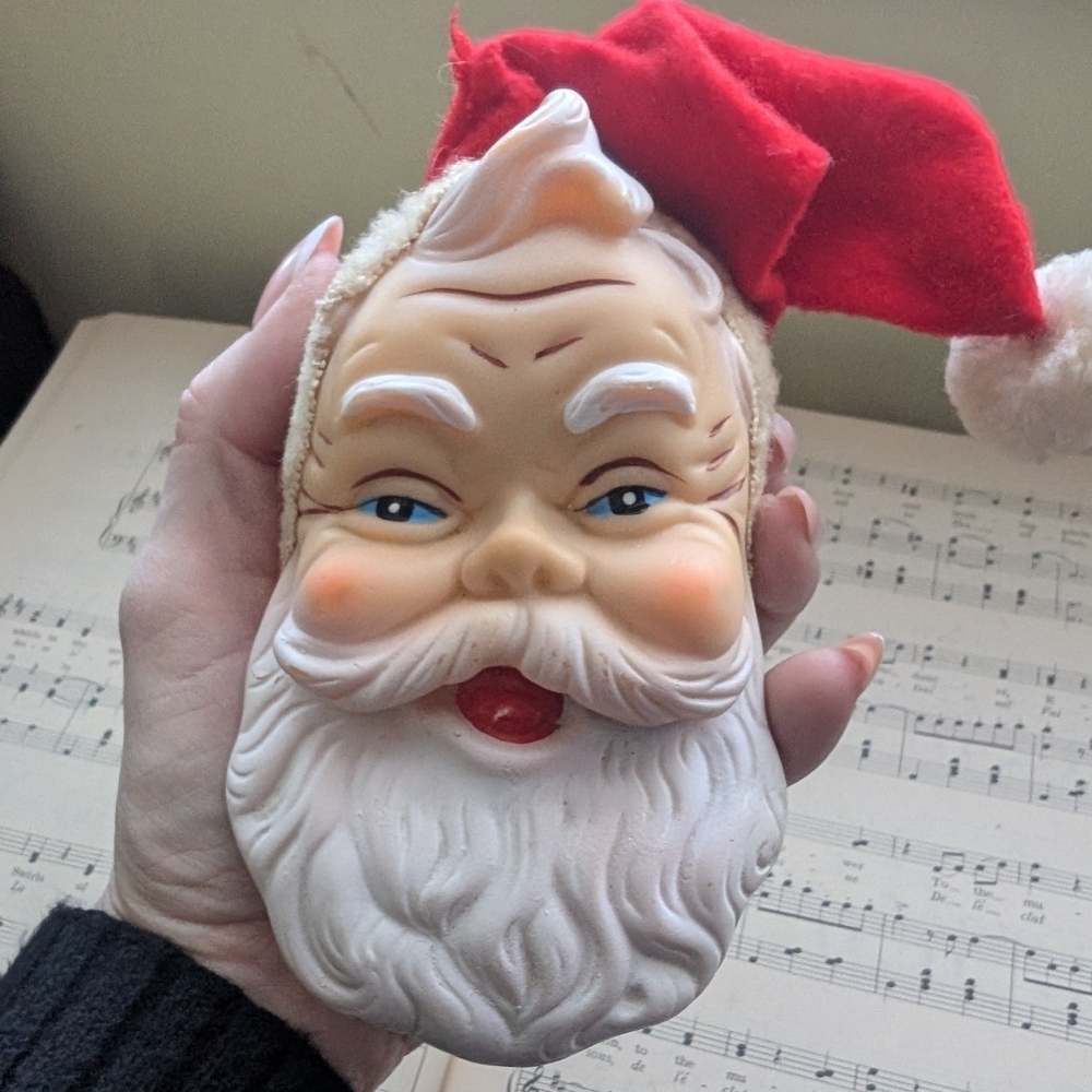 Vintage Santa Claus Holiday Ornament - Picture 7 of 7